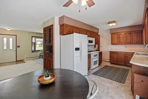 403 Jane Street E Morristown MN 55052