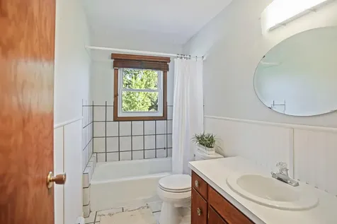 403 Jane Street E Morristown MN 55052