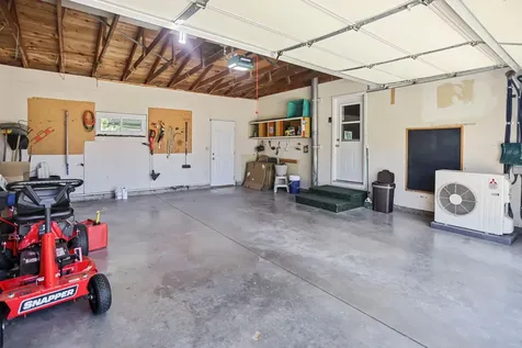 403 Jane Street E Morristown MN 55052