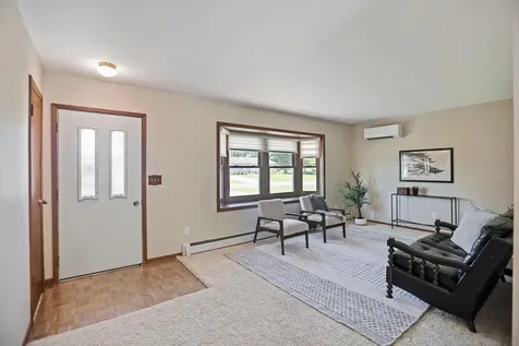 403 Jane Street E Morristown MN 55052