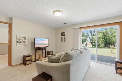1490 Mallard Place Waconia MN 55387