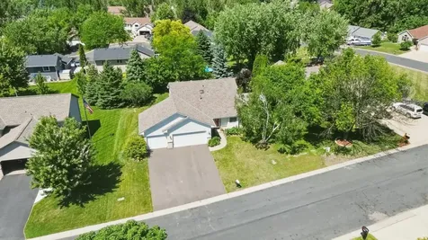 1490 Mallard Place Waconia MN 55387