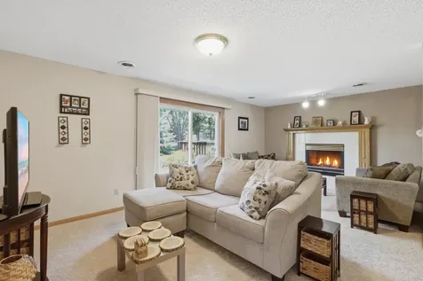 1490 Mallard Place Waconia MN 55387