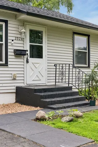 2924 Blackstone Avenue Saint Louis Park MN 55416