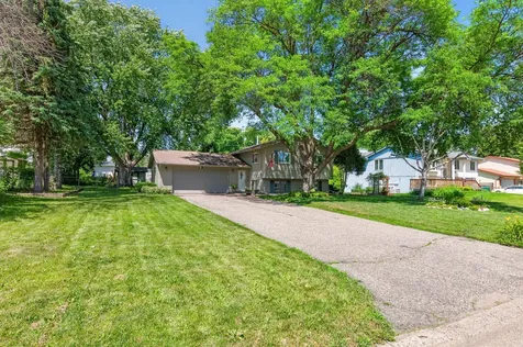 12630 25th Avenue N Plymouth MN 55441