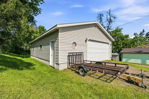 105 N Boundary Avenue Duluth MN 55810