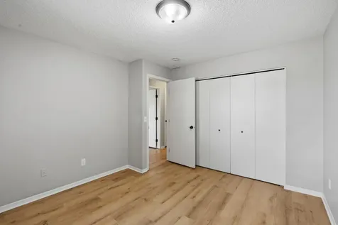 324 Naumkeag Street S Shakopee MN 55379