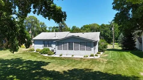 19197 328th Avenue Isle MN 56342