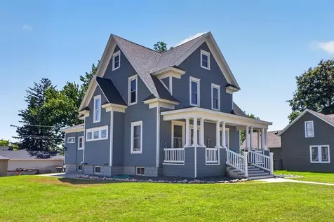 205 1st Street SE Hayfield MN 55940