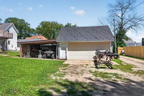 205 1st Street SE Hayfield MN 55940