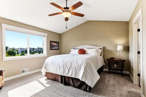 157 Dongola Lane Shakopee MN 55379