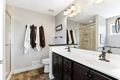 157 Dongola Lane Shakopee MN 55379
