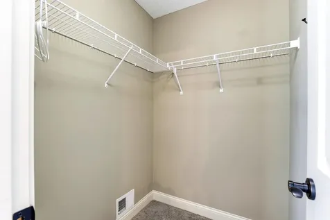 157 Dongola Lane Shakopee MN 55379