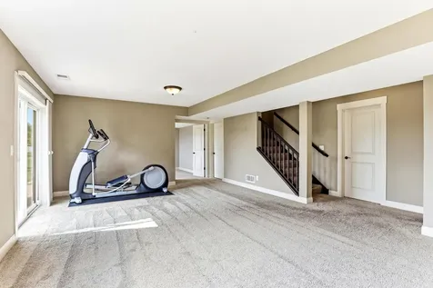 157 Dongola Lane Shakopee MN 55379
