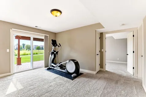 157 Dongola Lane Shakopee MN 55379