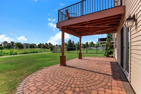 157 Dongola Lane Shakopee MN 55379