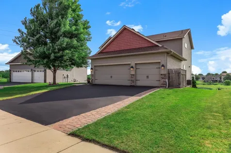 157 Dongola Lane Shakopee MN 55379