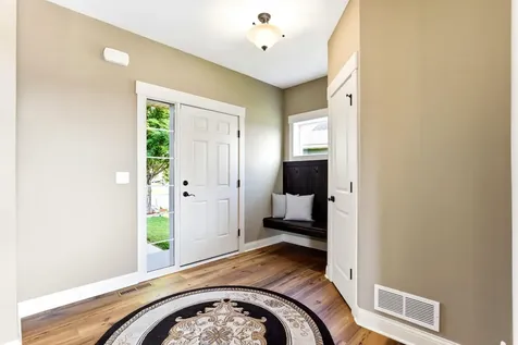 157 Dongola Lane Shakopee MN 55379