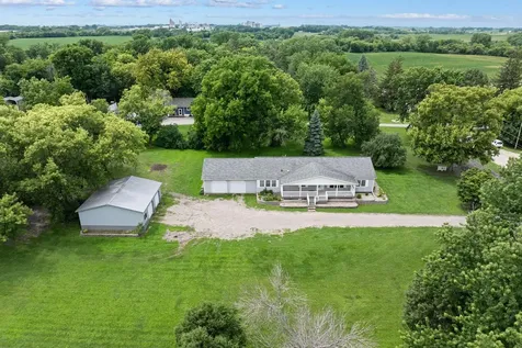 403 W Margaret Street Fairmont MN 56031