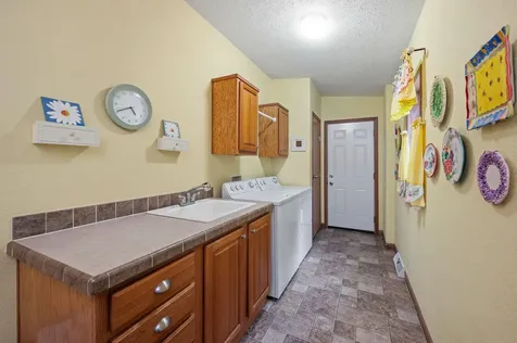 403 W Margaret Street Fairmont MN 56031