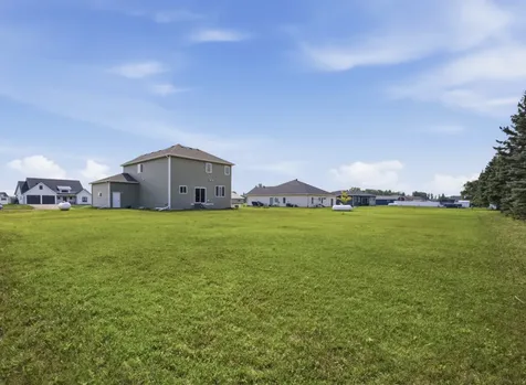 605 Sheyenne Drive Abercrombie ND 58001