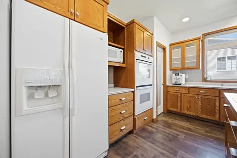 868 32nd Street S Moorhead MN 56560