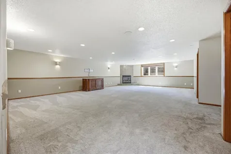 868 32nd Street S Moorhead MN 56560