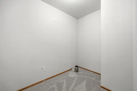 868 32nd Street S Moorhead MN 56560