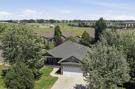 868 32nd Street S Moorhead MN 56560
