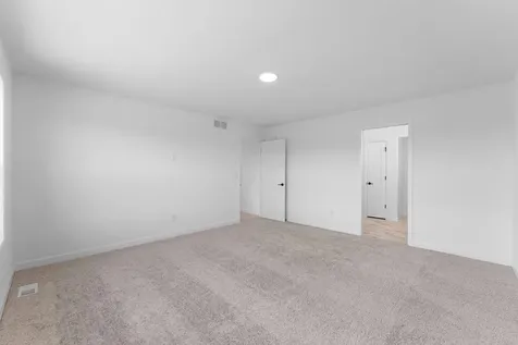 1087 Adamstown Drive Rosemount MN 55068