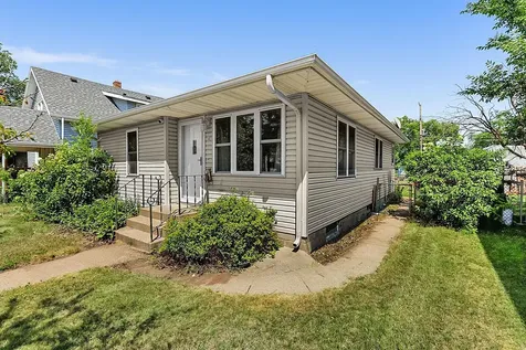 142 25th Avenue N Saint Cloud MN 56303