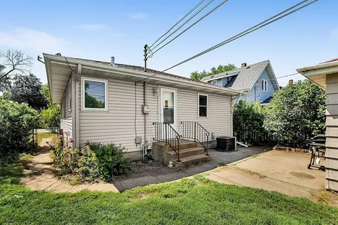 142 25th Avenue N Saint Cloud MN 56303