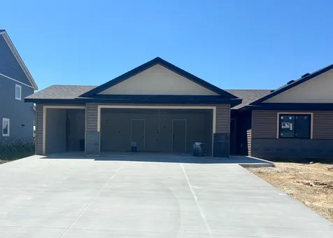 305 11th Street N Goodhue MN 55027