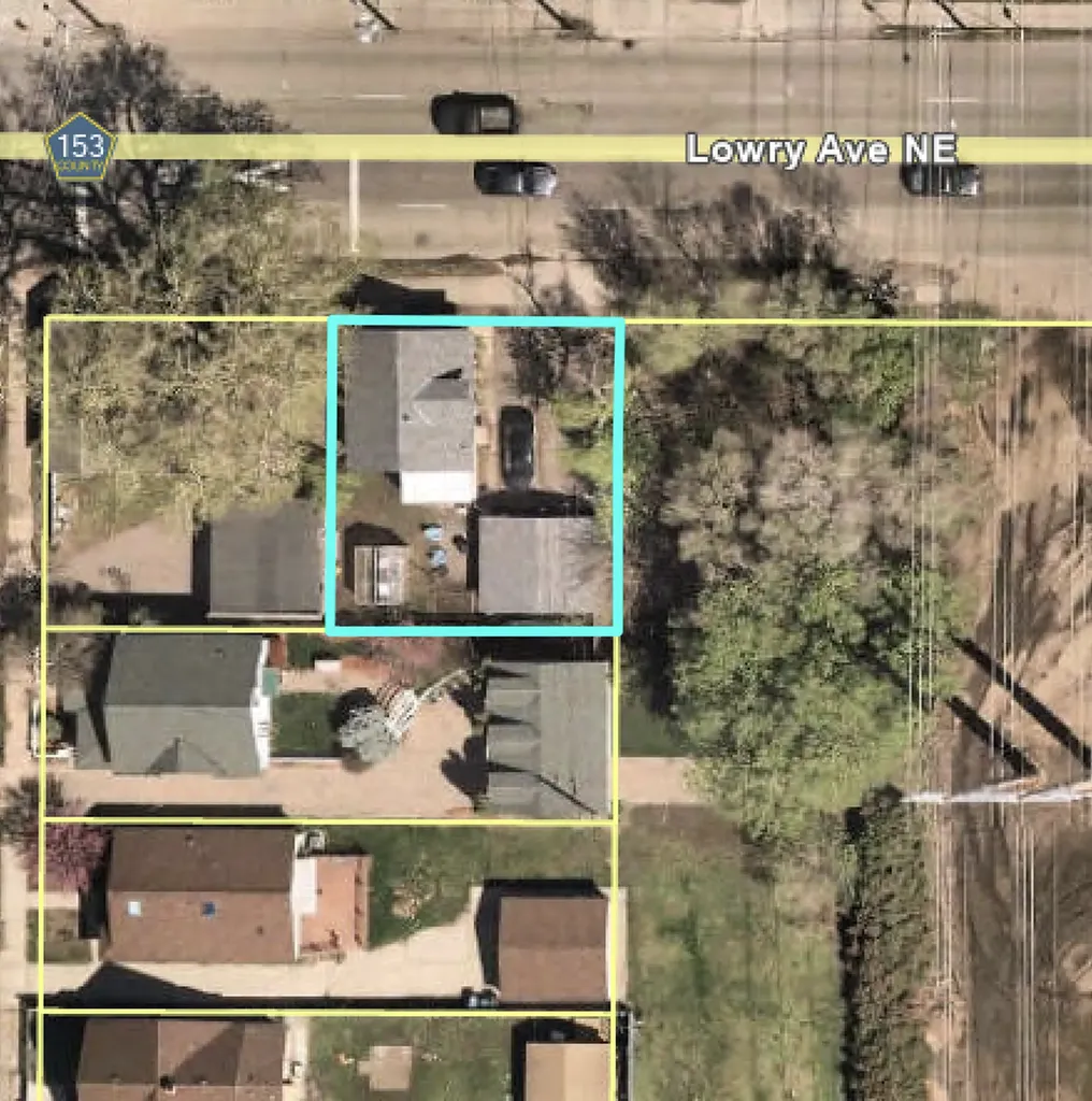 72 Lowry Avenue NE Minneapolis MN 55418