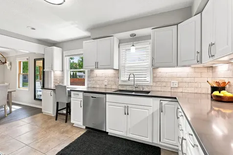 917 Westwood Lane Anoka MN 55303