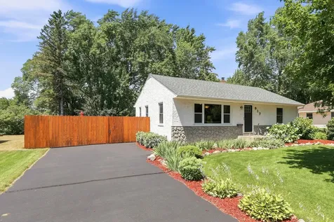 917 Westwood Lane Anoka MN 55303