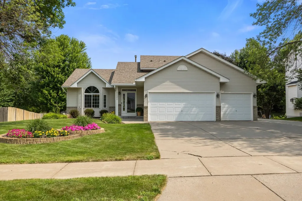 22002 Elm Parkway Rogers MN 55374