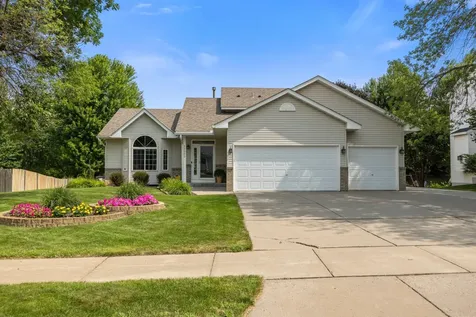 22002 Elm Parkway Rogers MN 55374
