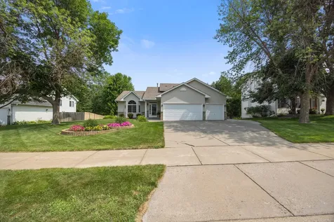 22002 Elm Parkway Rogers MN 55374