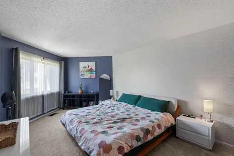 1372 Carling Drive Saint Paul MN 55108