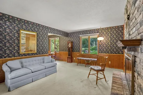 8009 37th Avenue N New Hope MN 55427