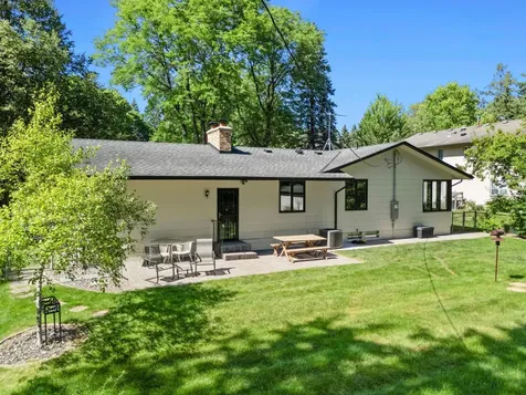 8009 37th Avenue N New Hope MN 55427