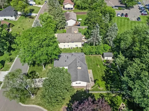 8009 37th Avenue N New Hope MN 55427