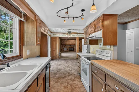 798 Torchwood Drive New Brighton MN 55112
