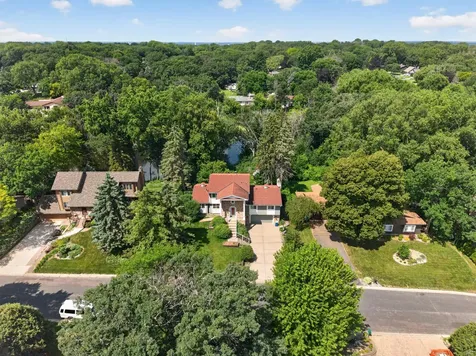798 Torchwood Drive New Brighton MN 55112