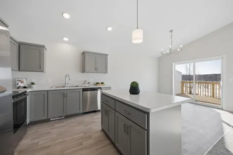 1102 45th Avenue NE Saint Cloud MN 56304