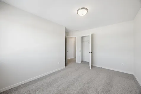 1102 45th Avenue NE Saint Cloud MN 56304