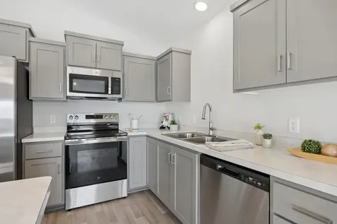 1102 45th Avenue NE Saint Cloud MN 56304