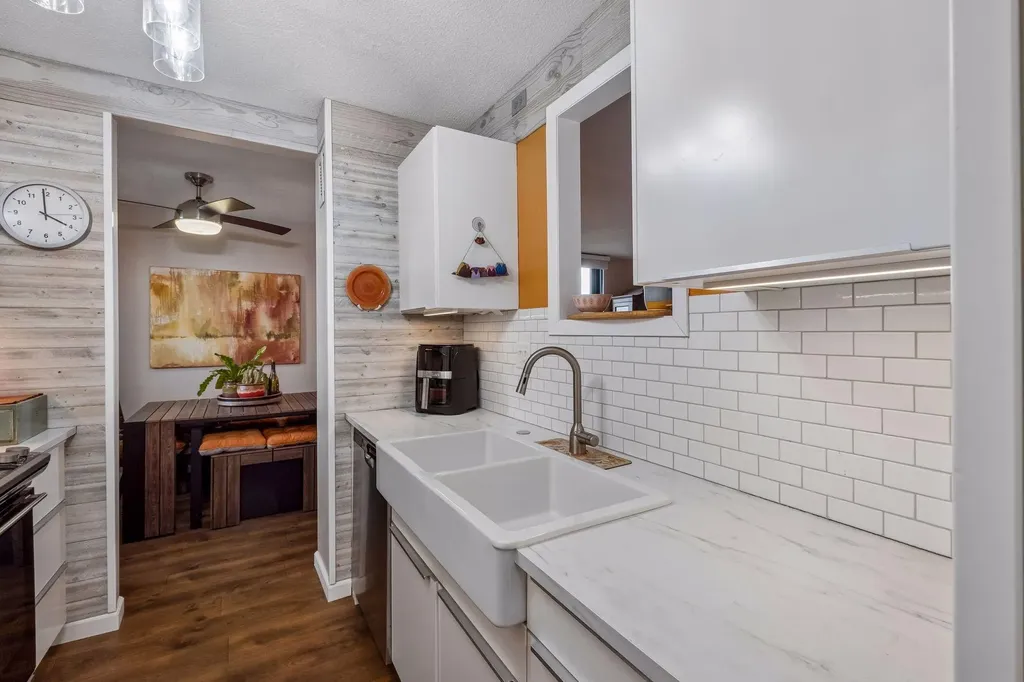 1181 Edgcumbe Road Saint Paul MN 55105