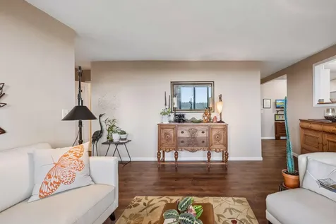 1181 Edgcumbe Road Saint Paul MN 55105